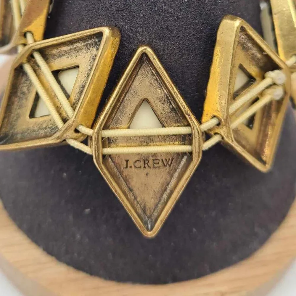 J Crew Off White Resin Black Crystal Diamond Stretch Bracelet